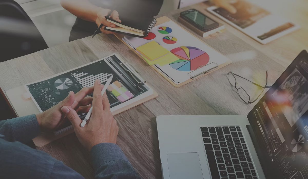 How Businesses Grow Faster With Expert Online Marketing Help