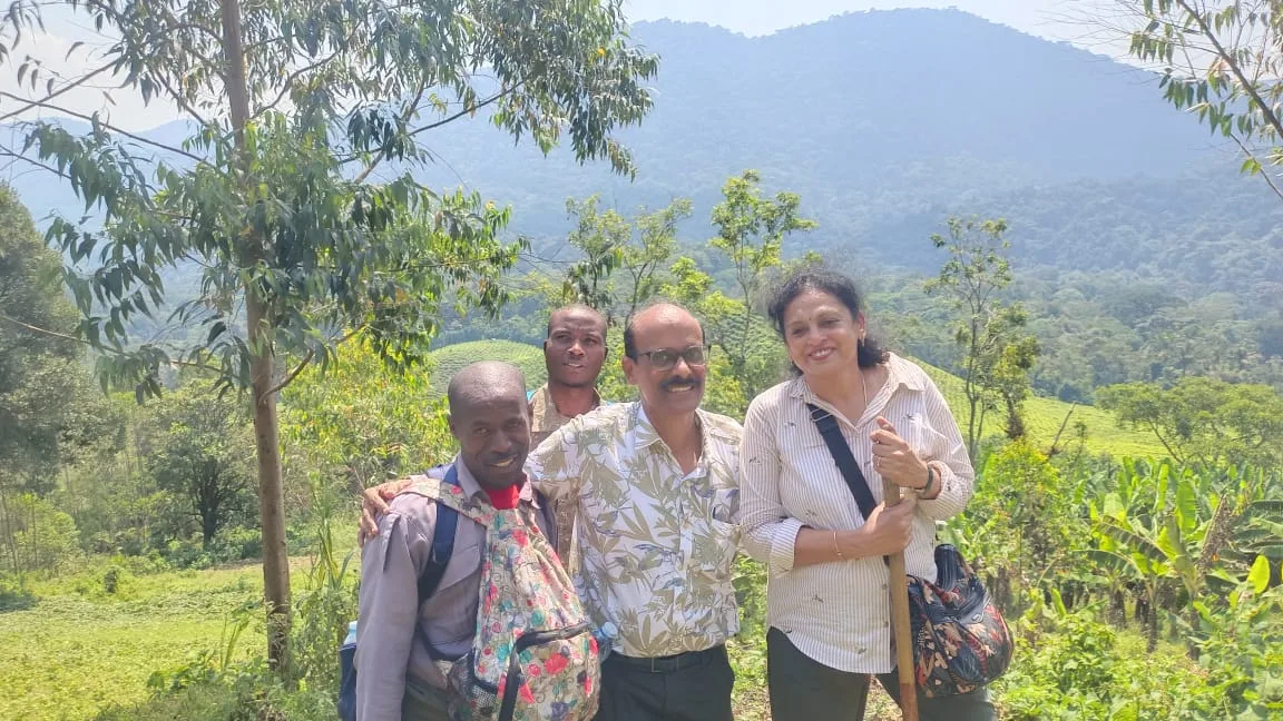 Uganda Gorilla Tours & Safaris | Best Uganda Safaris & Wildlife