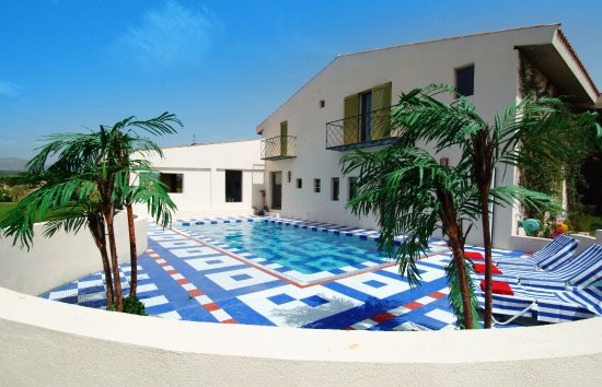 Guía para reservar un hotel madrid centro parking con éxito