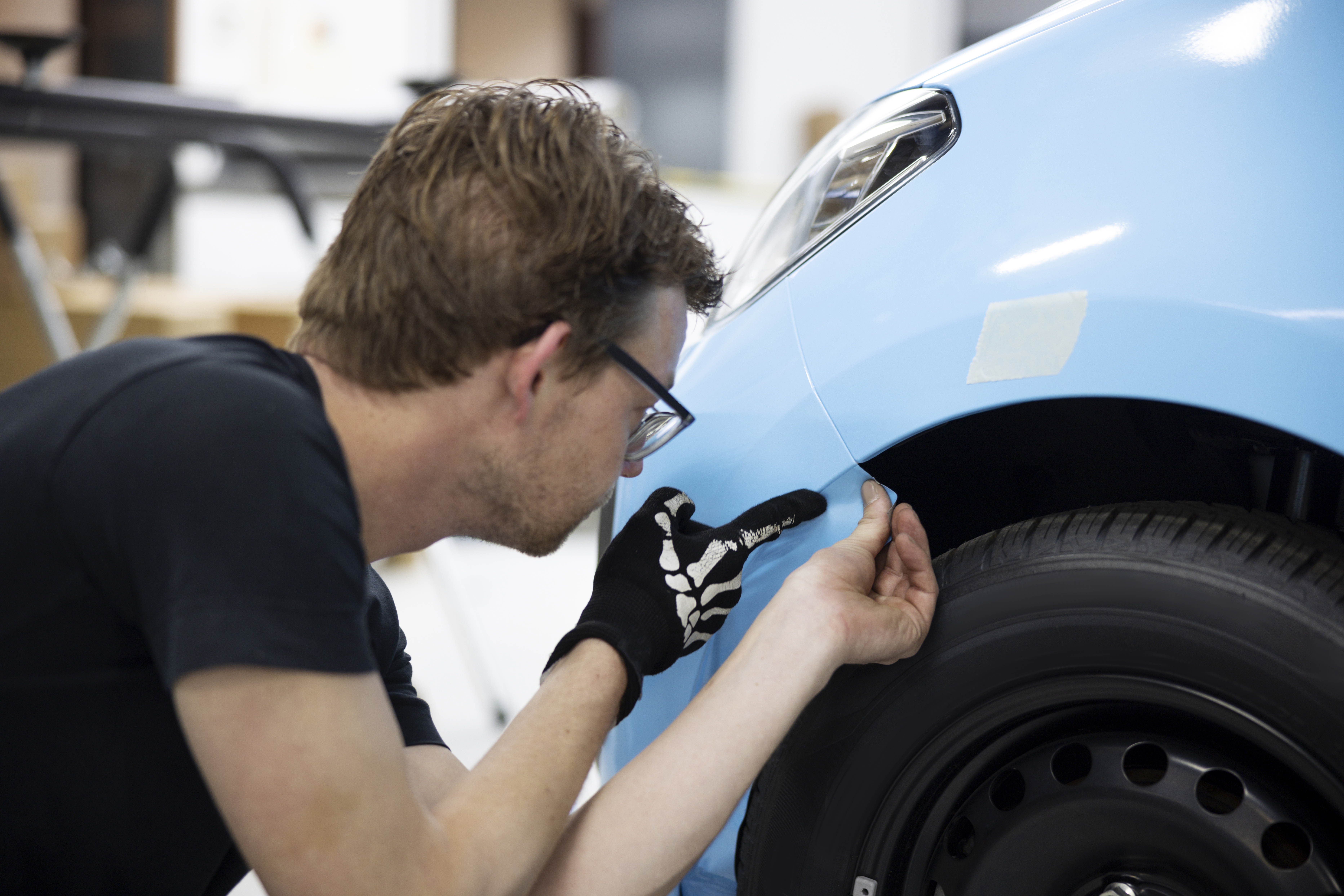 Understanding the Cost of Wrapping a Car in Sydney with PROvinyl