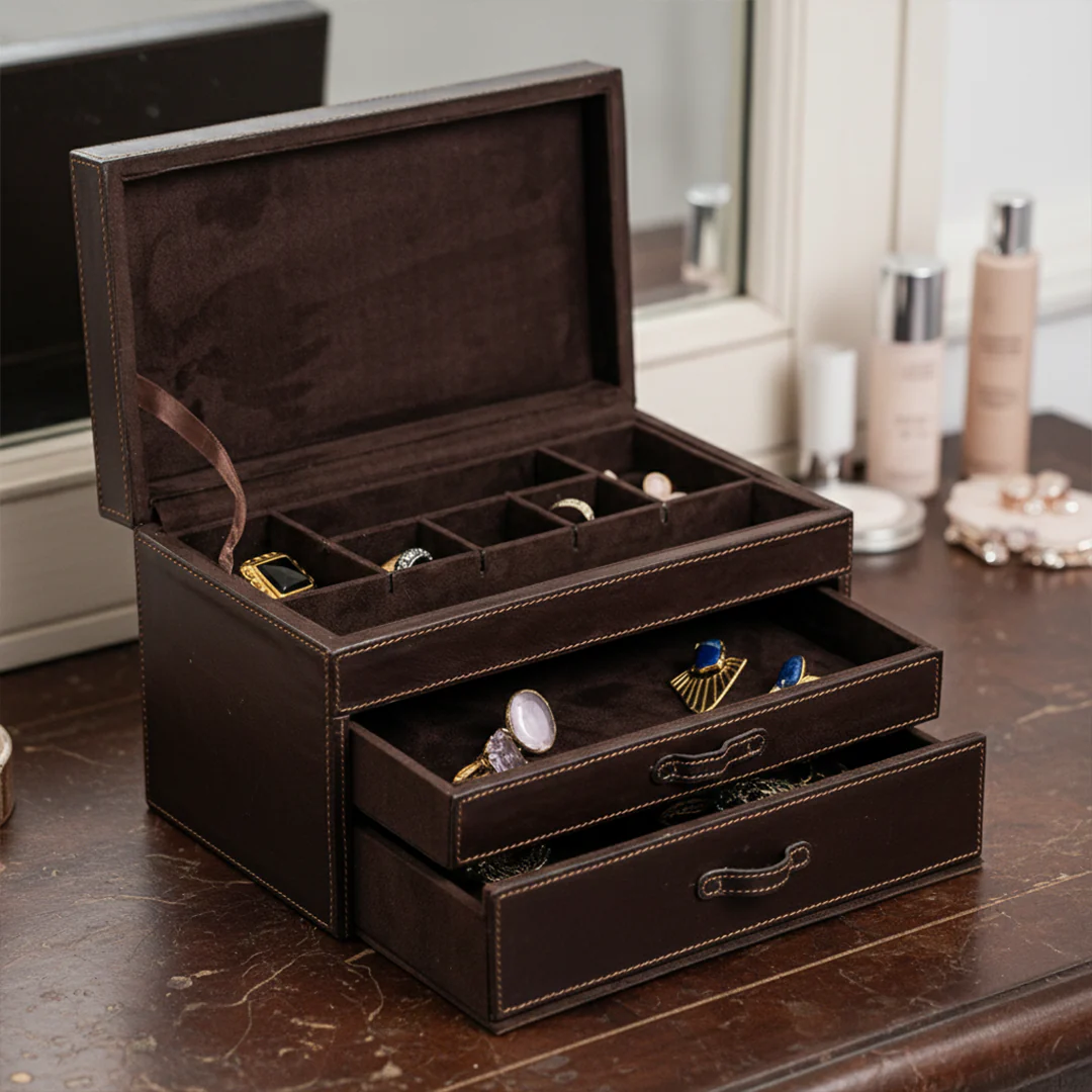 Luxury Home Accessories for Modern Homeware Decor