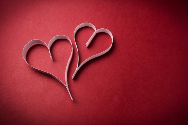 Online Dating: A Convenient Path to New