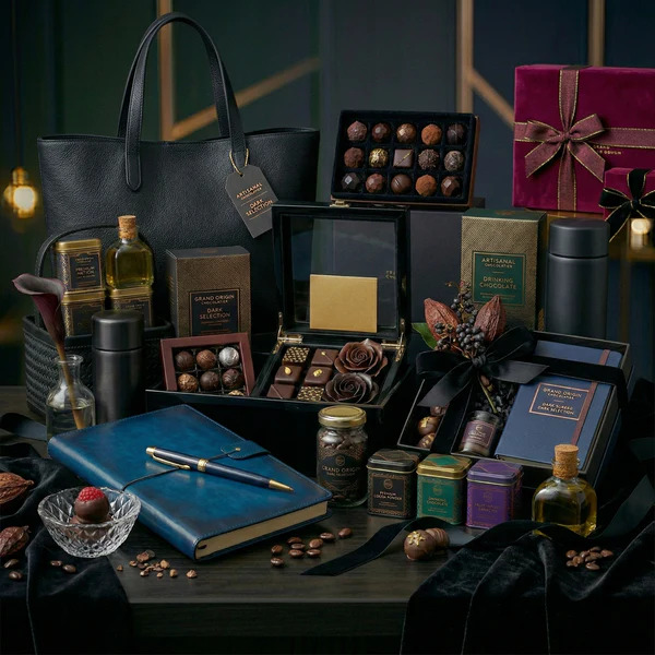 How Custom Merchandise Helps Coaches Build a Strong Personal Brand