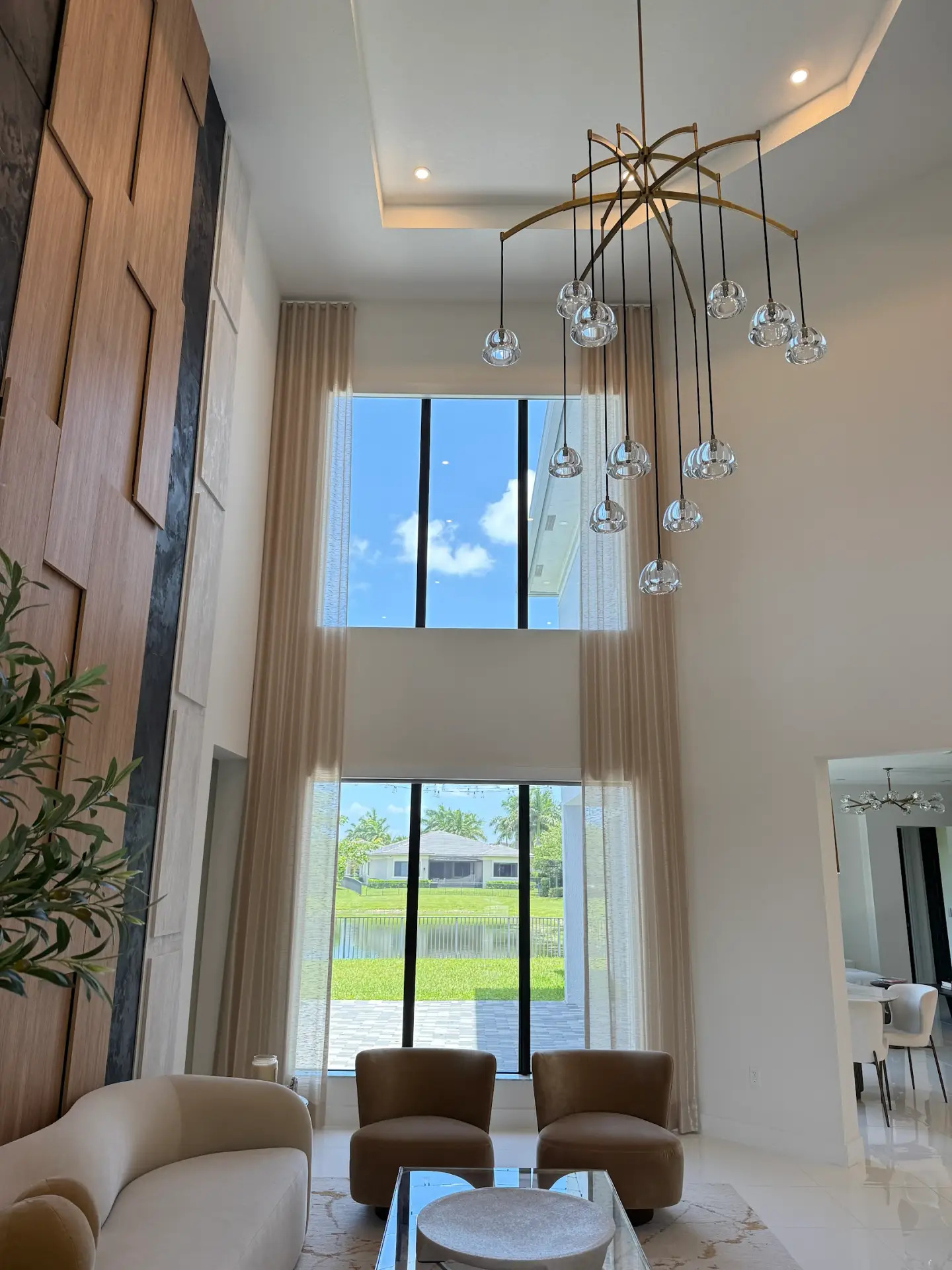 Custom Wallpaper in Lake County FL – Premium Wallcovering and Installation by Design Revelation