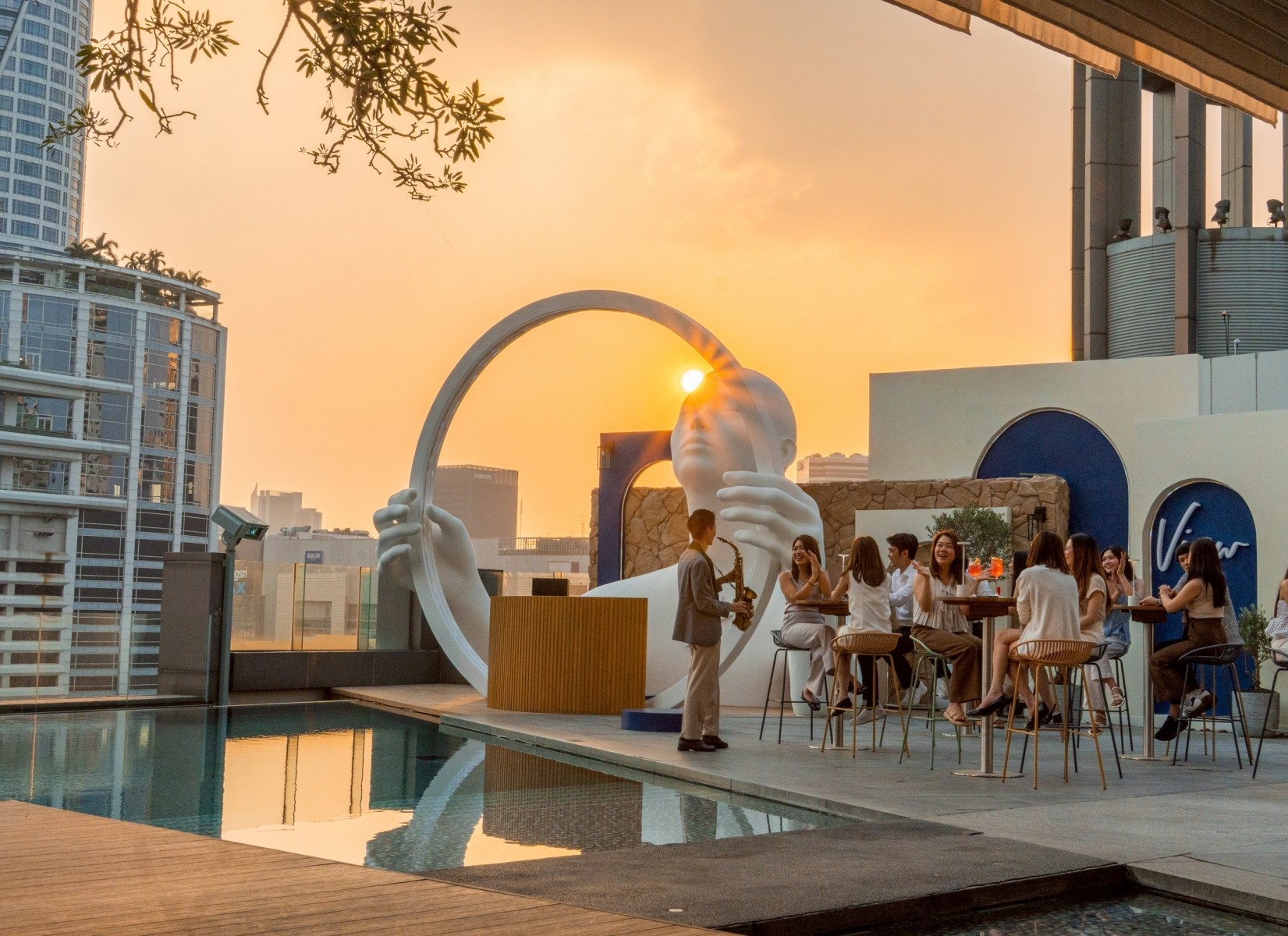 Novotel Bangkok Pratunam: The Ultimate Access to Shopping, Culture and Unrivalled Hospitality