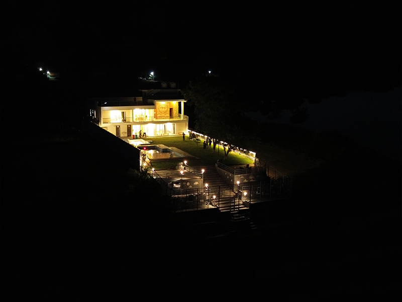Pure Vegetarian Resort Near Bangalore for Peaceful Family Getaways & Luxury Stays