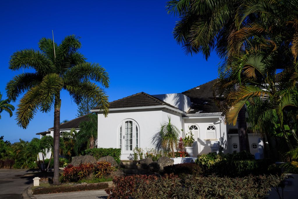 Discover Caribbean Luxury with the Perfect Island Vacation Home