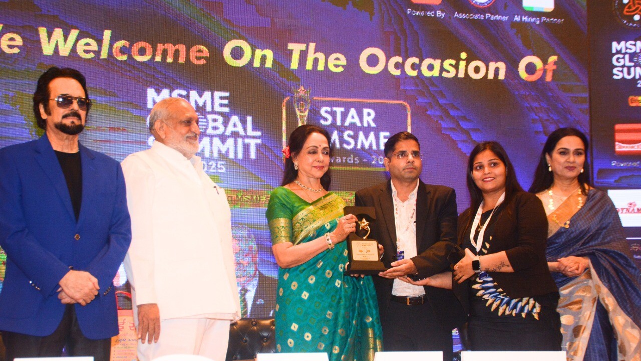 Advocate Deepak – Leading Cyber Crime Advocate, Cyber Law Expert & High Court Lawyer in India