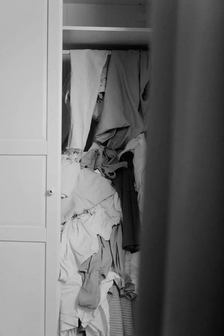 The Real Cost of an Unstructured Wardrobe