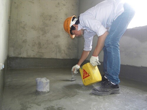 Nguyên nhân trần nhà vệ sinh bị thấm dột và lỗi thi công kín