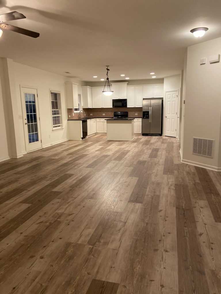 Luxury Vinyl Plank Flooring Services with Best Prices