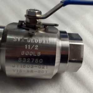 Stainless steel ball valve manufacturer in Italy