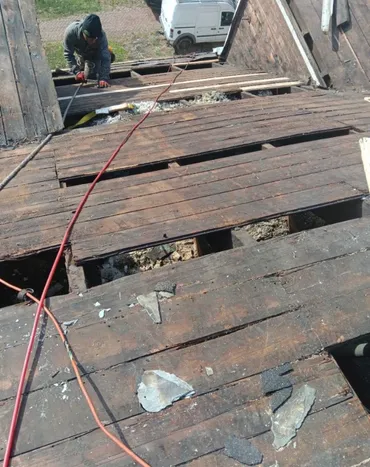 Commercial Roofing Services Philadelphia | Up On The Roofs