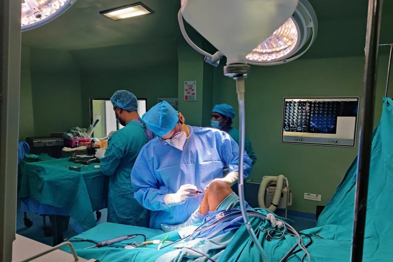 Knee Arthroscopy Treatment Options
