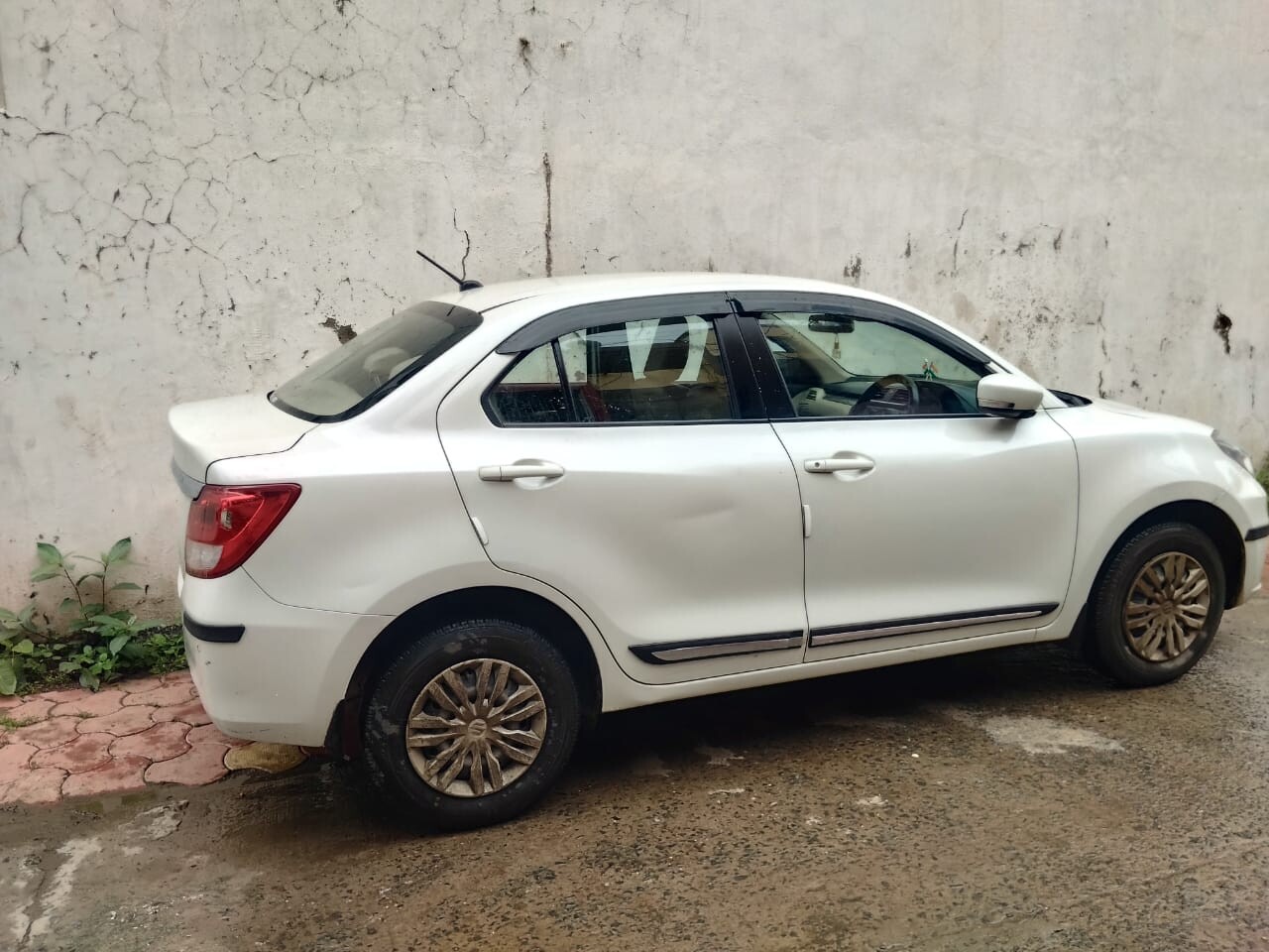 Taxi Service in Indore | Car Rental, Airport & Outstation Cabs